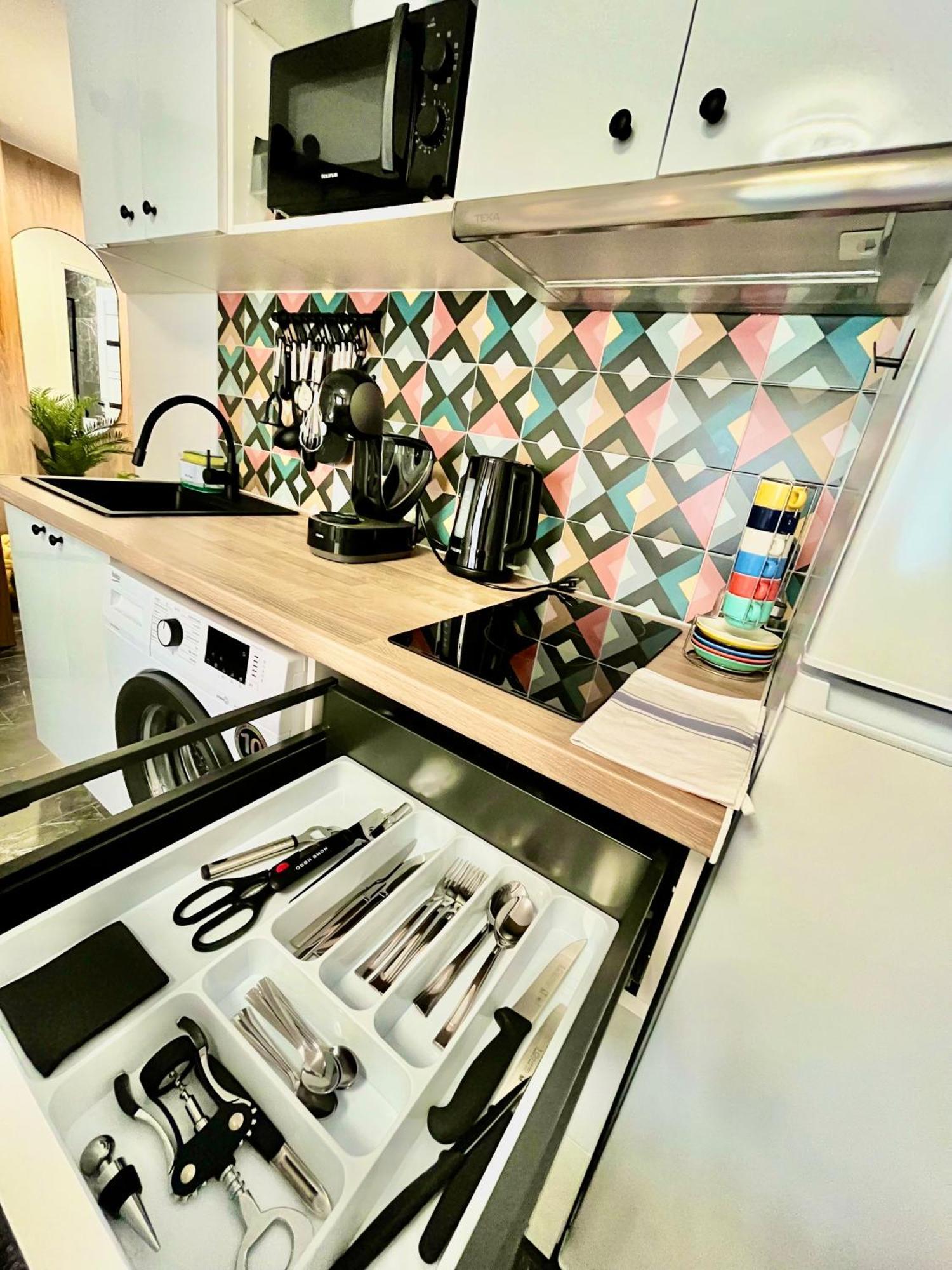 Elegante Apartamento Tres Colores Alicante Zewnętrze zdjęcie